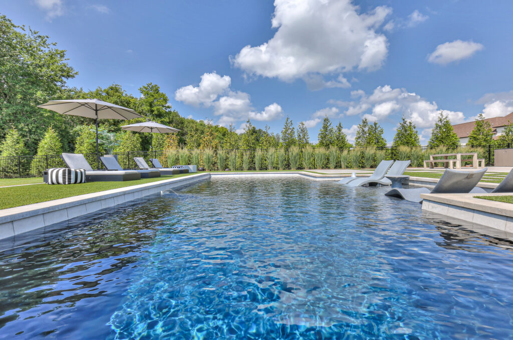 Leisure Pools Infinity - Ebony Blue - Kevin Sparks Signature Pools