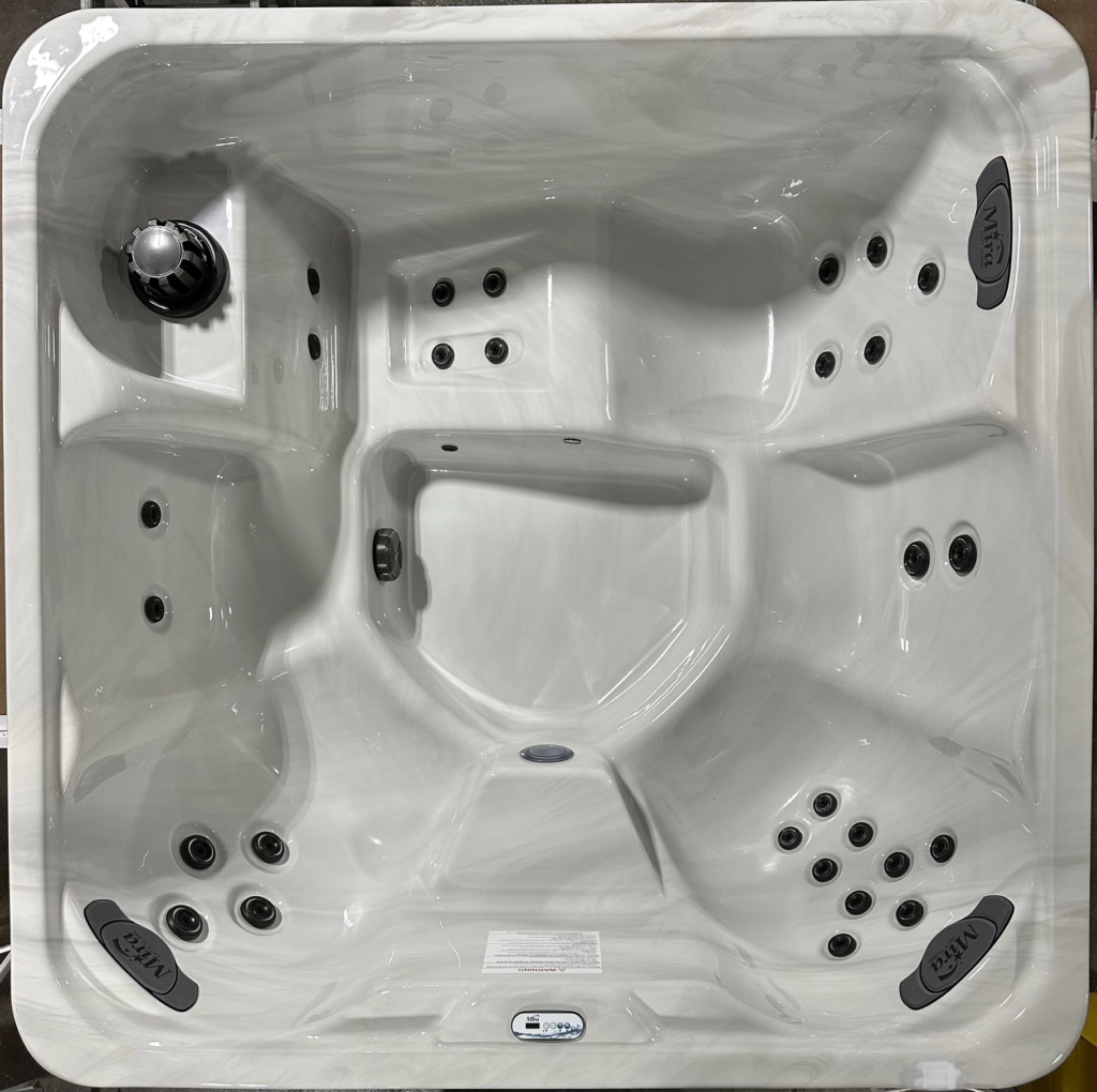 GH500 hot tub, overhead view